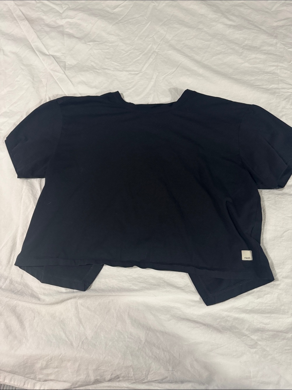 VUORI Black Cropped Tee